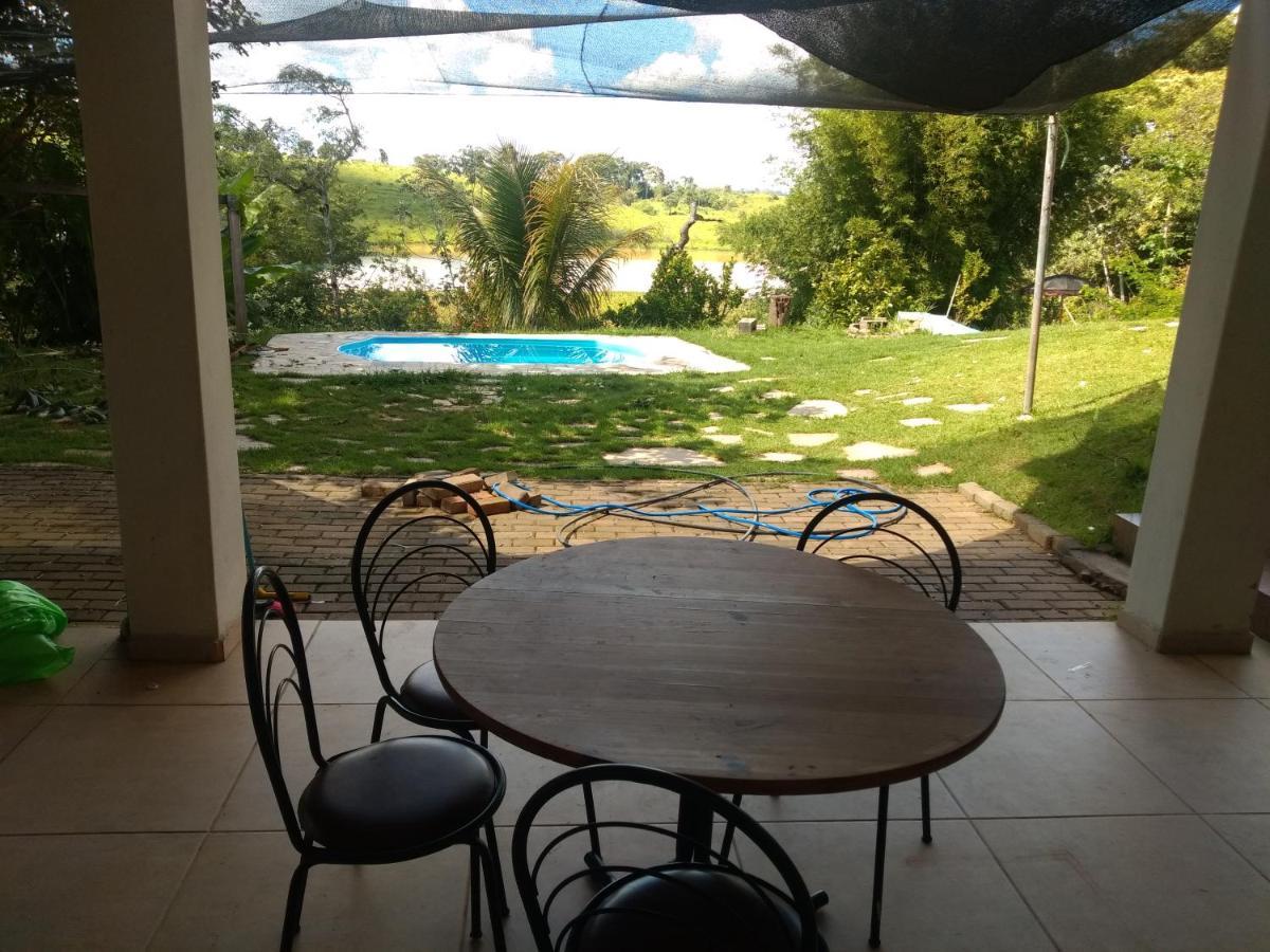 Casa Com Piscina Fundo Pra Represa E Ar Condicionado Casinhabrancadevaranda Ijaci Exterior photo