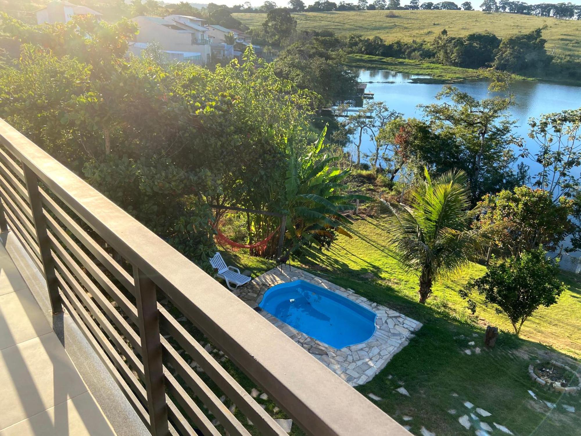 Casa Com Piscina Fundo Pra Represa E Ar Condicionado Casinhabrancadevaranda Ijaci Exterior photo